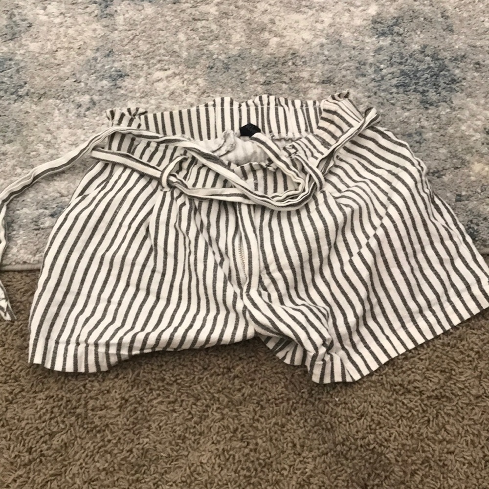 Dillard’s bebop shorts